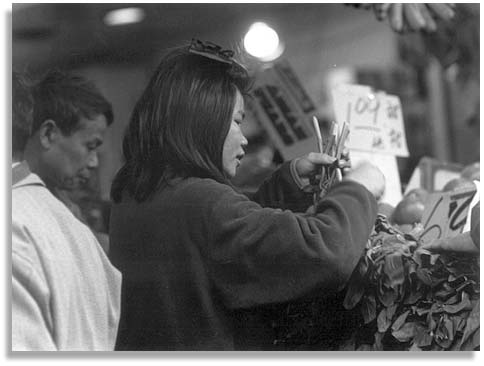 "Shopping" Stockton Street in S.F. Chinatown 2000
