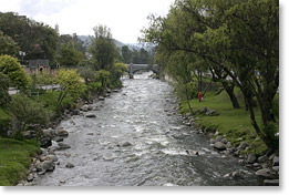 El Río Tomebamba en Cuenca.