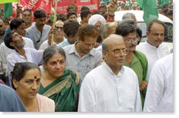 Marching with former Indian prime minister H. D. Deve Gowda and also two other former primer ministers V.P. Singh and I.K. Gujral.￼
