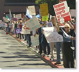 San Diego protest (3-23-2003)